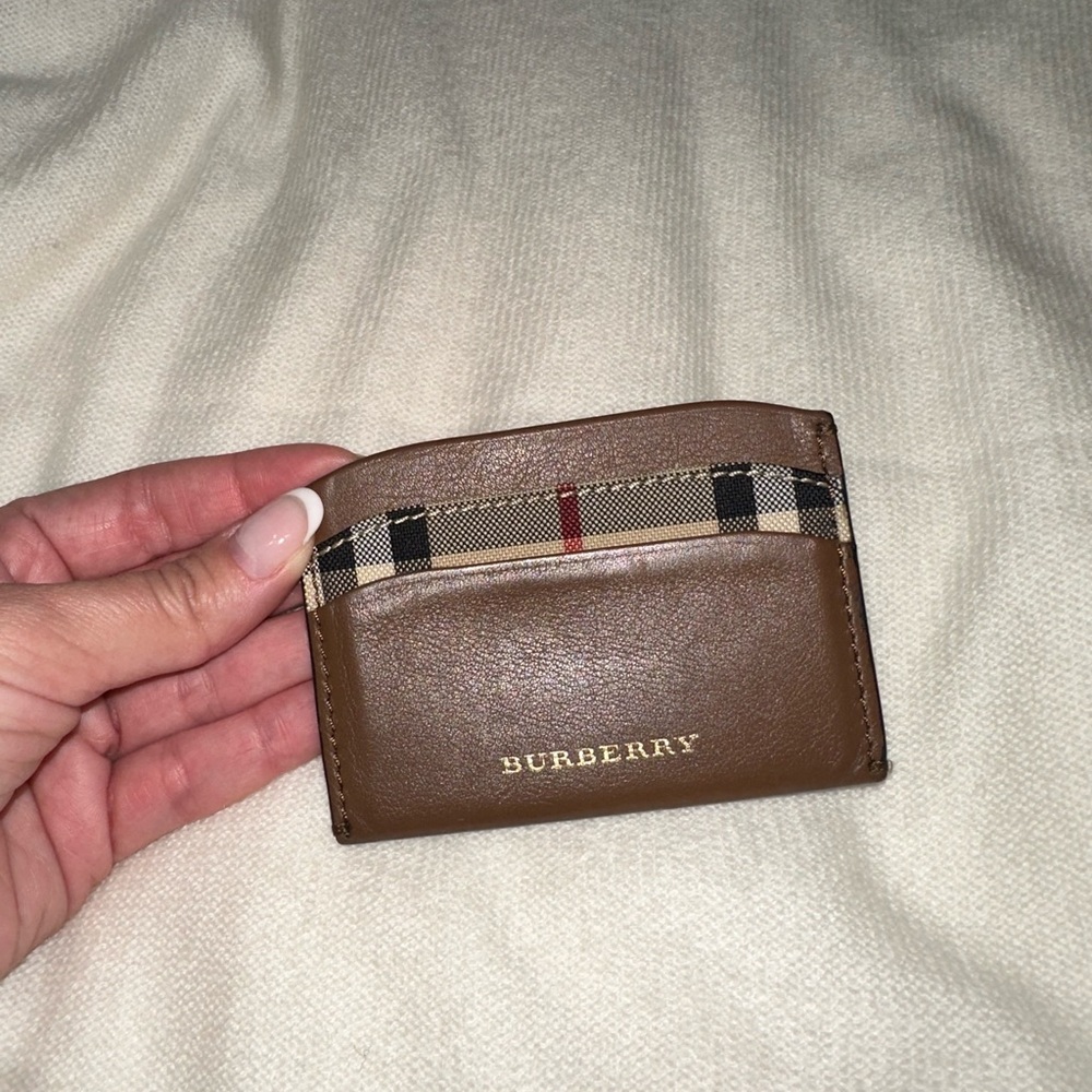 Burberry card case